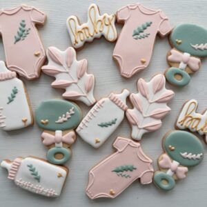 baby shower biscuits by sarah b